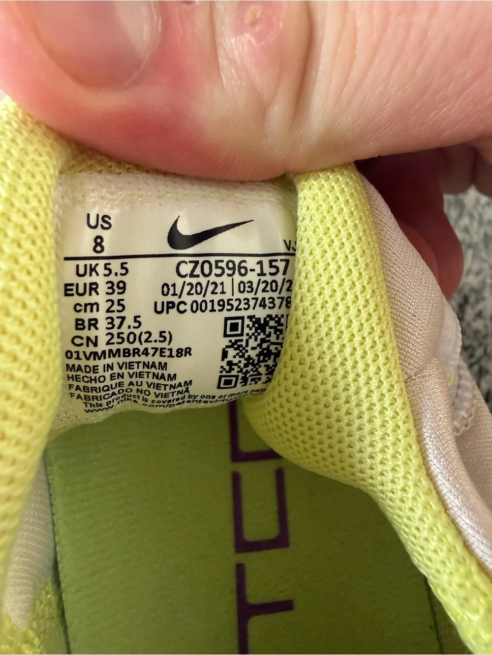 Women’s Nike Free Metcon 4 White Wild Berry CZ0596-157 Size 8